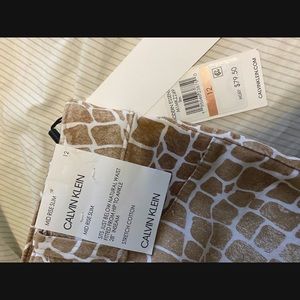 Calvin Klein pants 🦒